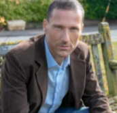 Leaf Lab Capsule Customer 3